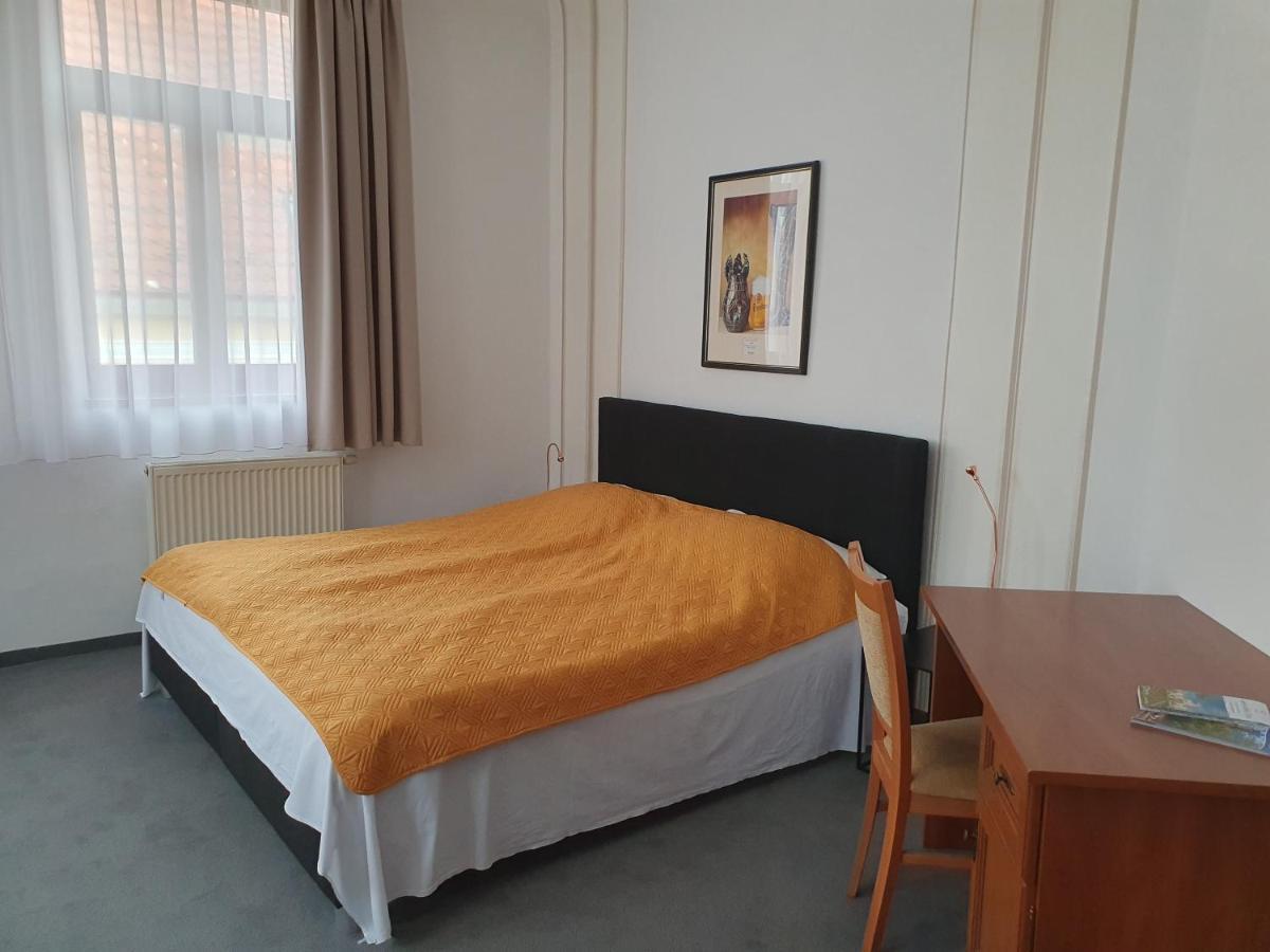 Pension U Tri Sedlaku Ceske Budejovice Bagian luar foto